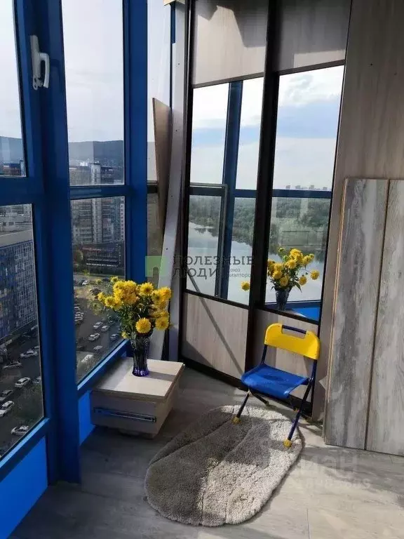 1-к кв. Красноярский край, Красноярск наб. Ярыгинская, 25 (42.3 м) - Фото 0