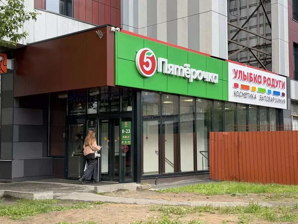 Помещение свободного назначения в Москва ул. Дудинка, 3 (128 м) - Фото 1