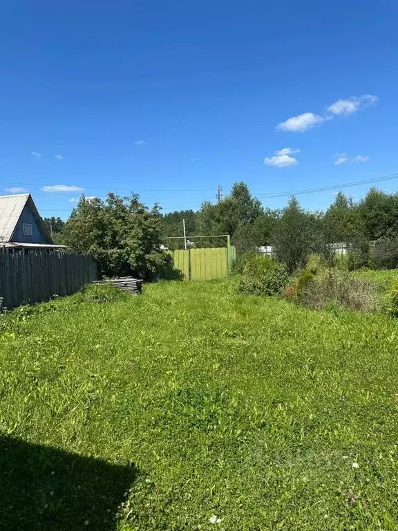 Участок в Свердловская область, Первоуральск муниципальный округ, пос. ... - Фото 0