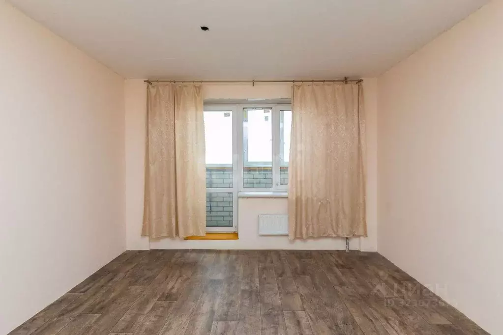 Студия Тюменская область, Тюмень ул. Тимофея Чаркова, 28 (25.0 м) - Фото 1