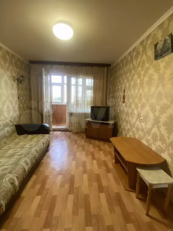 1-к. квартира, 35 м, 9/10 эт. - Фото 0