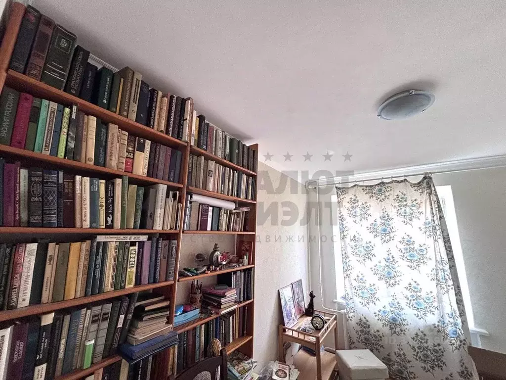 3-к кв. Калининградская область, Балтийск ул. Ушакова, 24 (50.6 м) - Фото 1