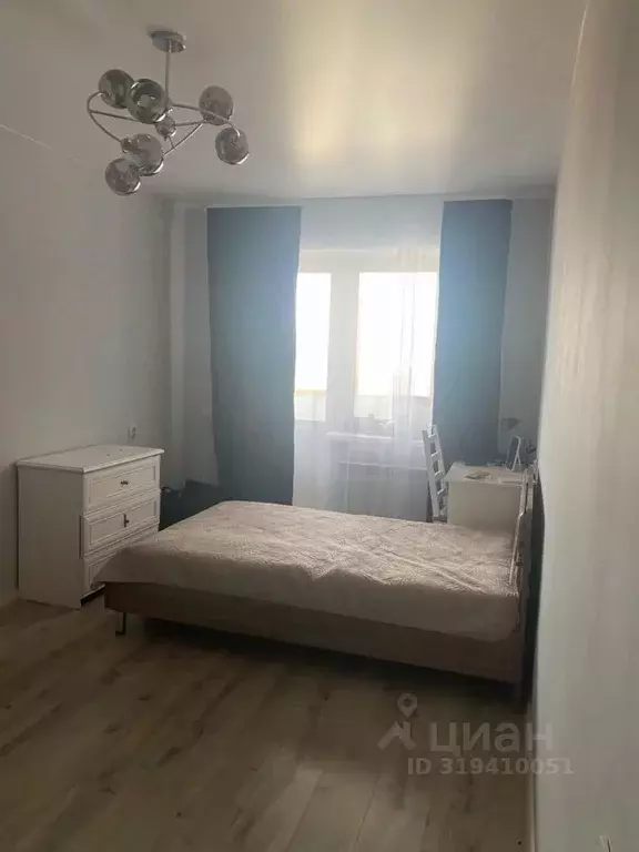2-к кв. Саха (Якутия), Якутск ул. Петра Алексеева, 17 (62.0 м) - Фото 1