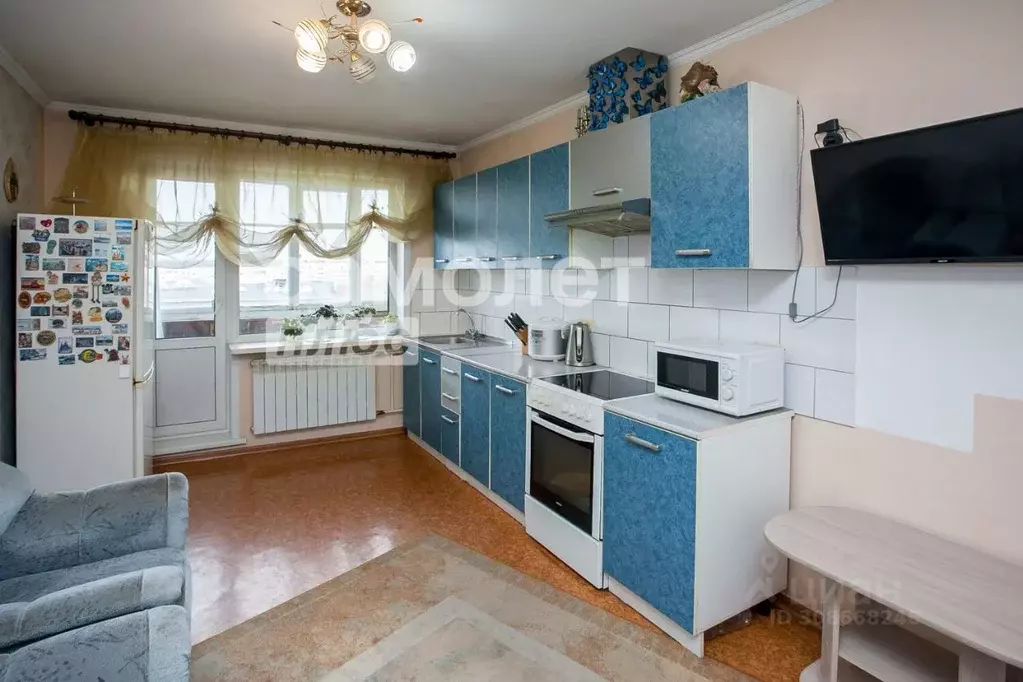 3-к кв. Кемеровская область, Кемерово просп. Ленина, 60 (61.8 м) - Фото 2