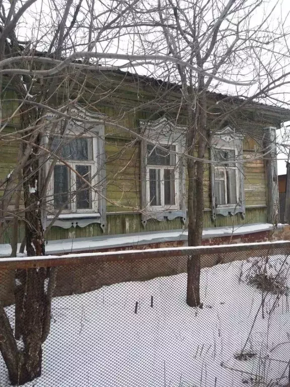 Дом в Саратовская область, Петровск ул. Большая Набережная, 79 (50 м) - Фото 0