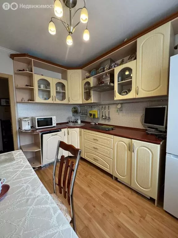 3-комнатная квартира: Тюмень, улица Седова, 19 (58.9 м) - Фото 1