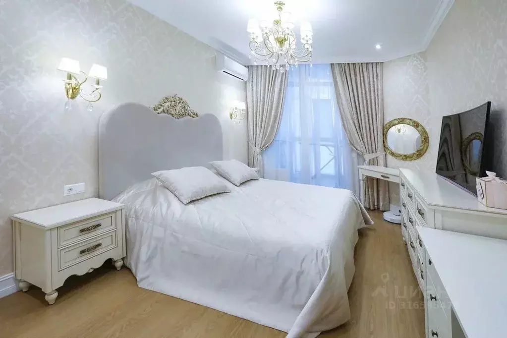 3-к кв. Краснодарский край, Геленджик ул. Орджоникидзе, 9Г (98.0 м) - Фото 1