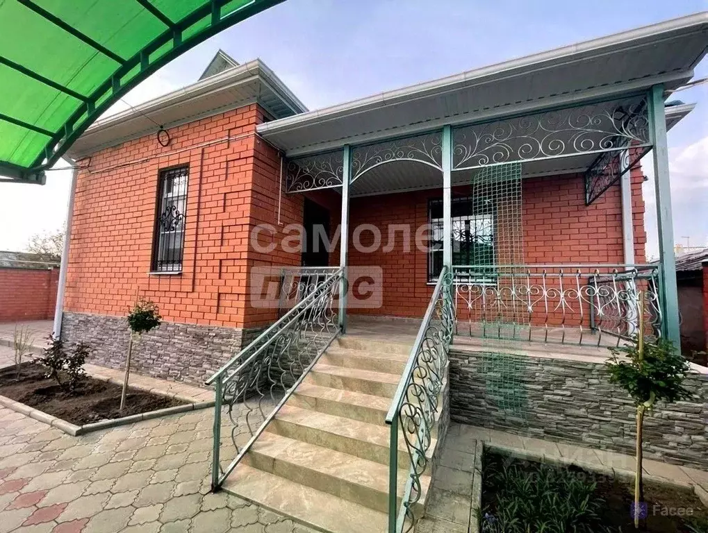 Дом в Калмыкия, Элиста пл. Ленина (128 м) - Фото 1