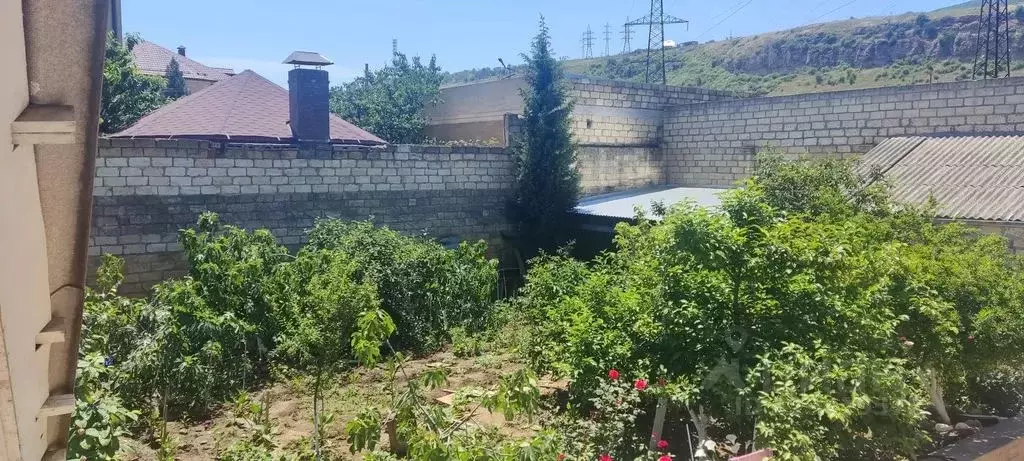Дом в Дагестан, Дербент ул. А. Зейналова, 9 (150 м) - Фото 2