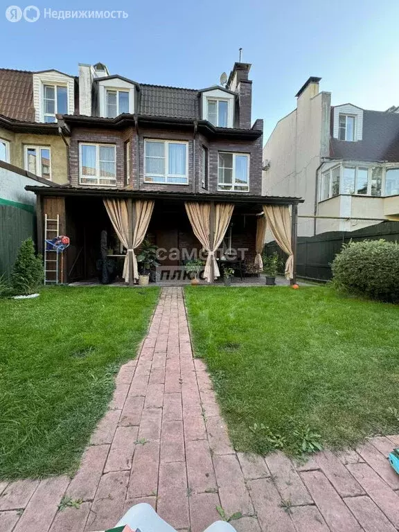 Дом в Гаврилково, жилой комплекс Эдем, улица 1-й Квартал, 6 (200 м) - Фото 0