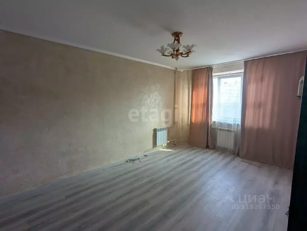 4-к кв. Белгородская область, Белгород ул. 5 Августа, 17 (82.0 м) - Фото 0