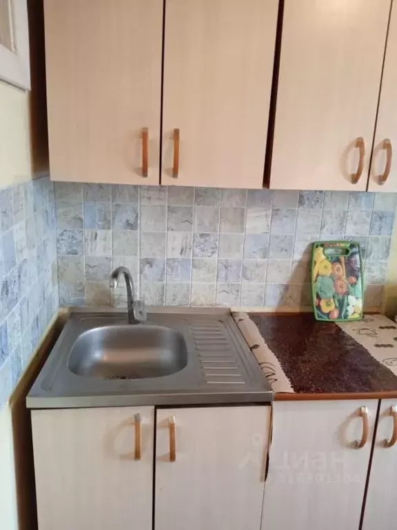 Комната Новосибирская область, Новосибирск ул. Макаренко, 33 (17.0 м) - Фото 0