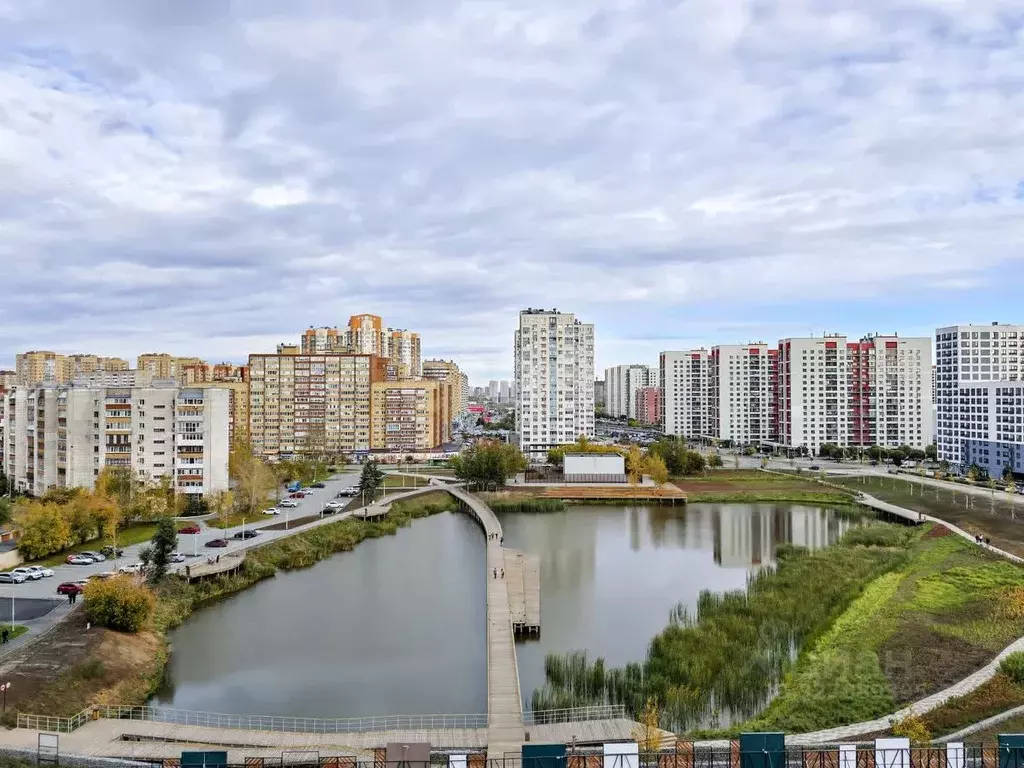 3-к кв. Тюменская область, Тюмень ул. Муравленко, 9к1 (88.4 м) - Фото 1