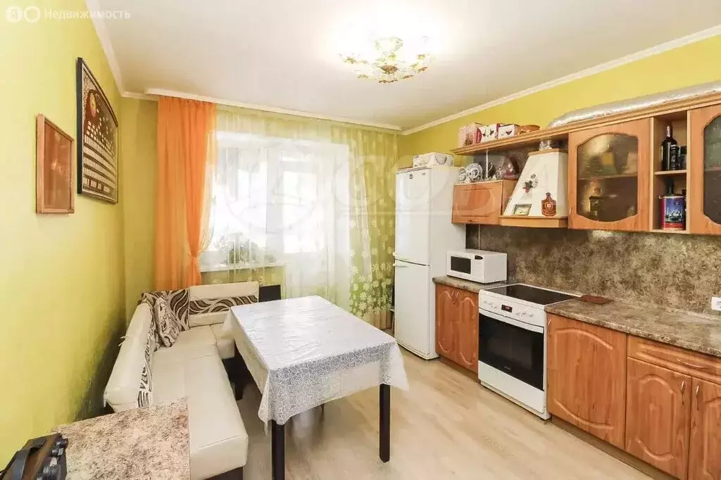 2-комнатная квартира: Тюмень, Западносибирская улица, 18к1 (68.4 м) - Фото 1