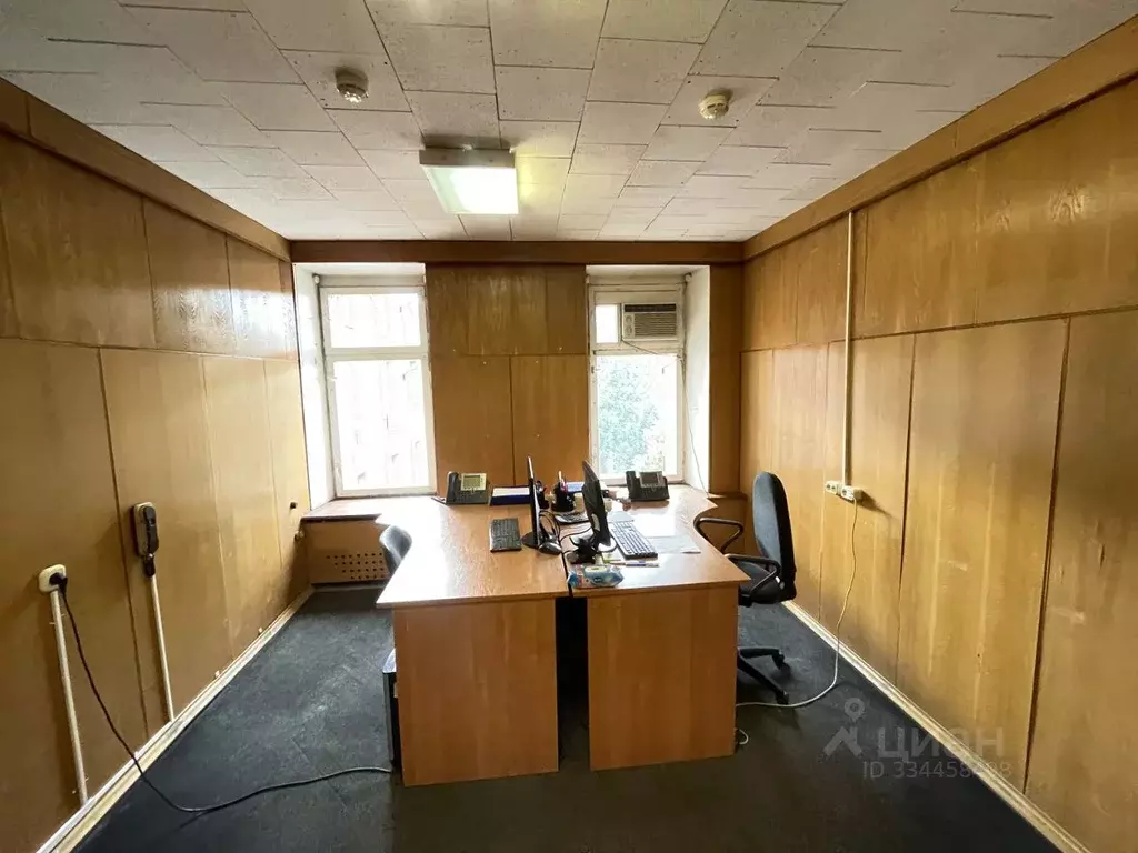 Офис в Москва ул. Атарбекова, 4 (12 м) - Фото 1