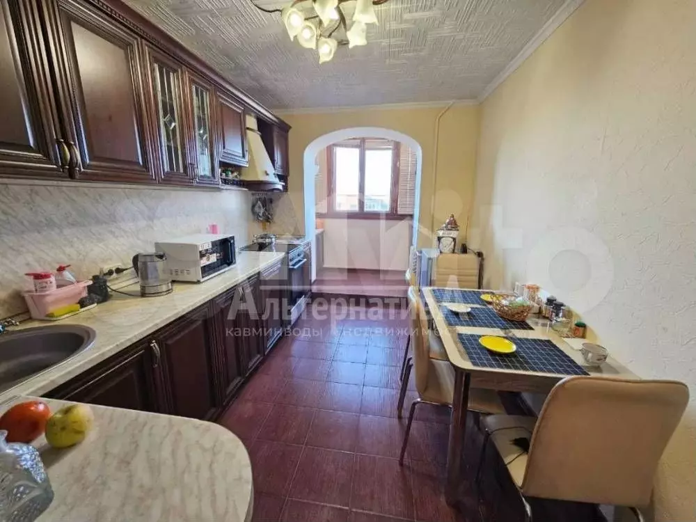3-к. квартира, 70 м, 3/5 эт. - Фото 1