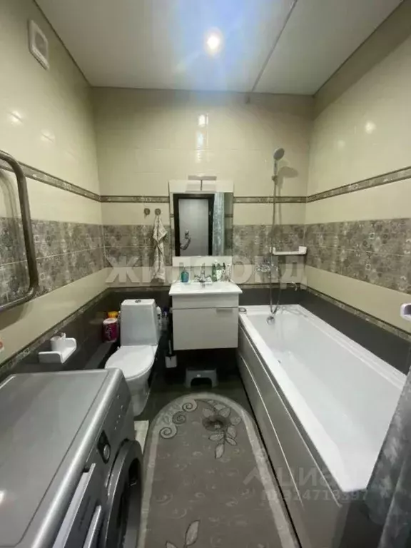 2-к кв. Хакасия, Абакан ул. Комарова, 9Б (50.1 м) - Фото 1