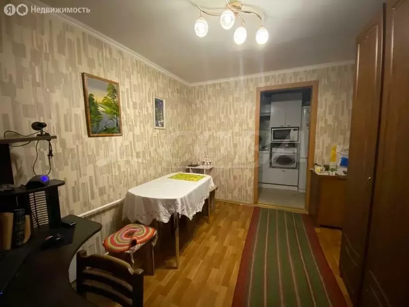 3-комнатная квартира: Тюмень, улица Бабарынка, 16А (40.2 м) - Фото 1