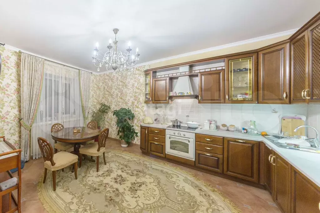 3-к. квартира, 133,1 м, 8/9 эт. - Фото 1