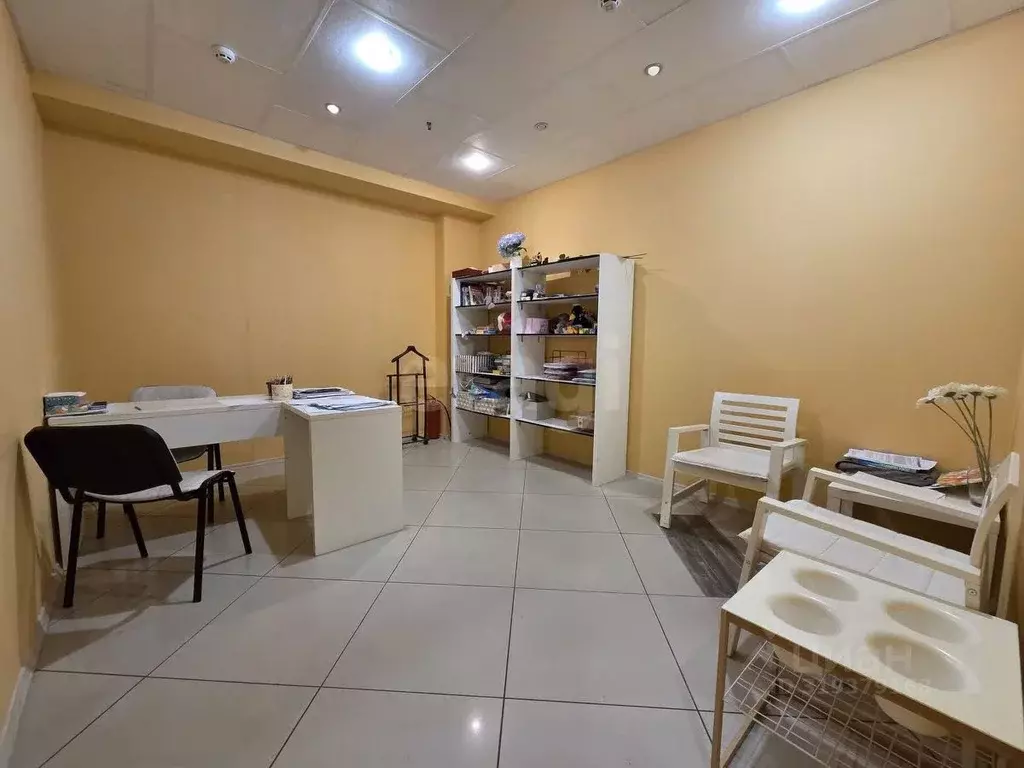 Помещение свободного назначения в Коми, Сыктывкар Коммунистическая ... - Фото 1