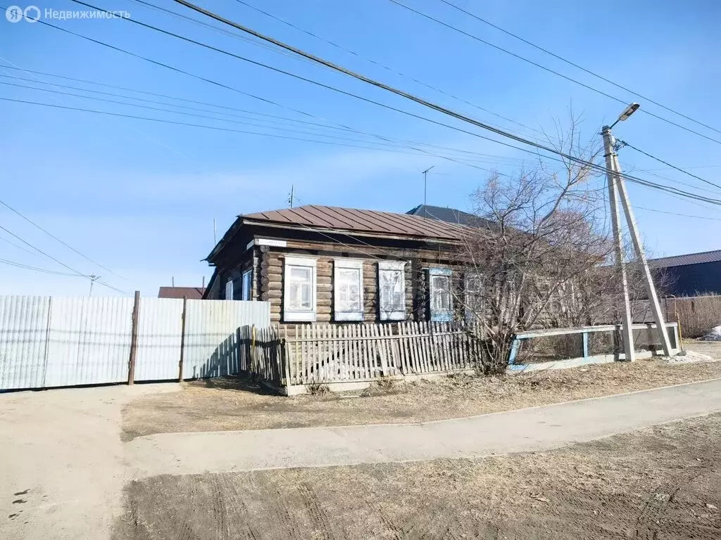 Дом в село Ембаево, Советская улица (60 м) - Фото 1