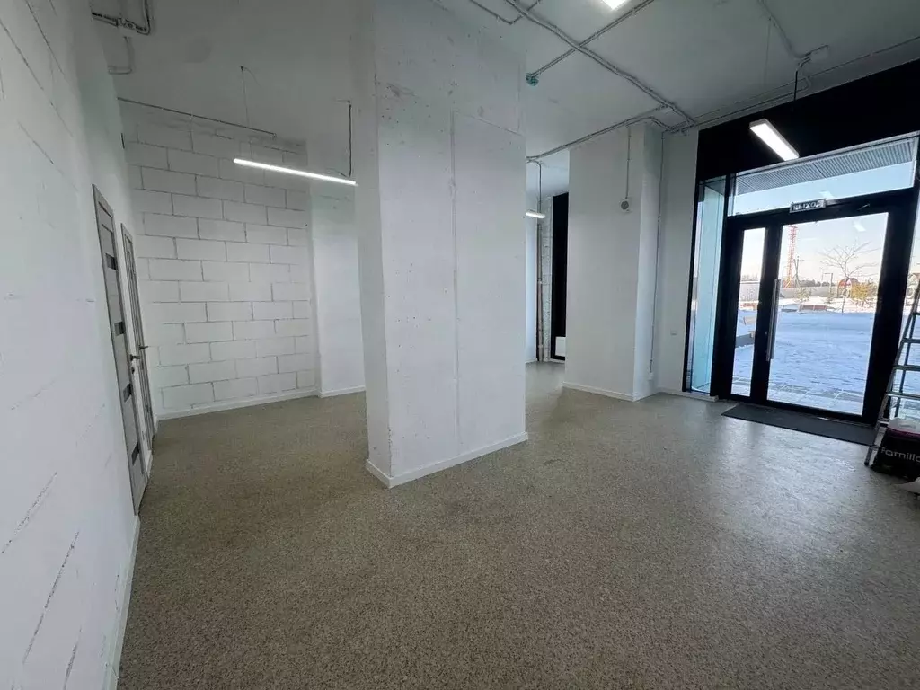 Помещение свободного назначения в Свердловская область, Екатеринбург ... - Фото 1