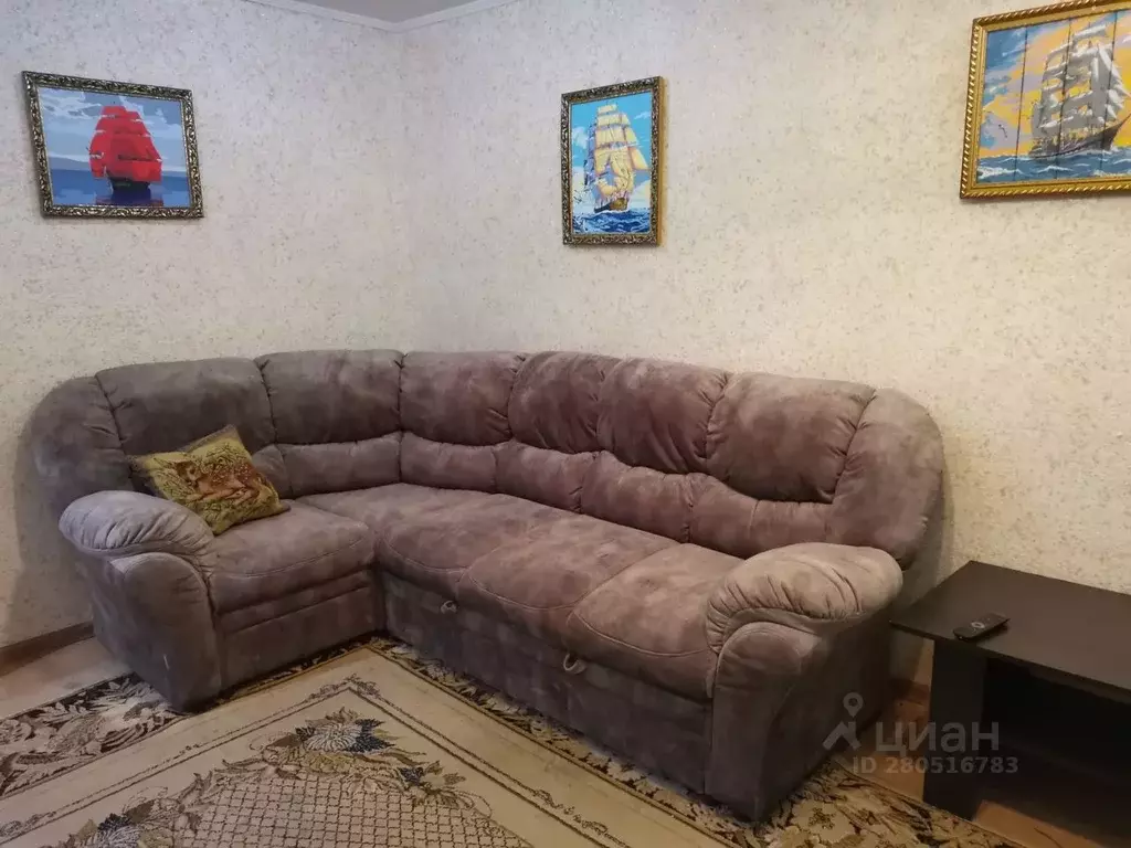 3-к кв. Курганская область, Курган ул. Черняховского, 4 (67.0 м) - Фото 1