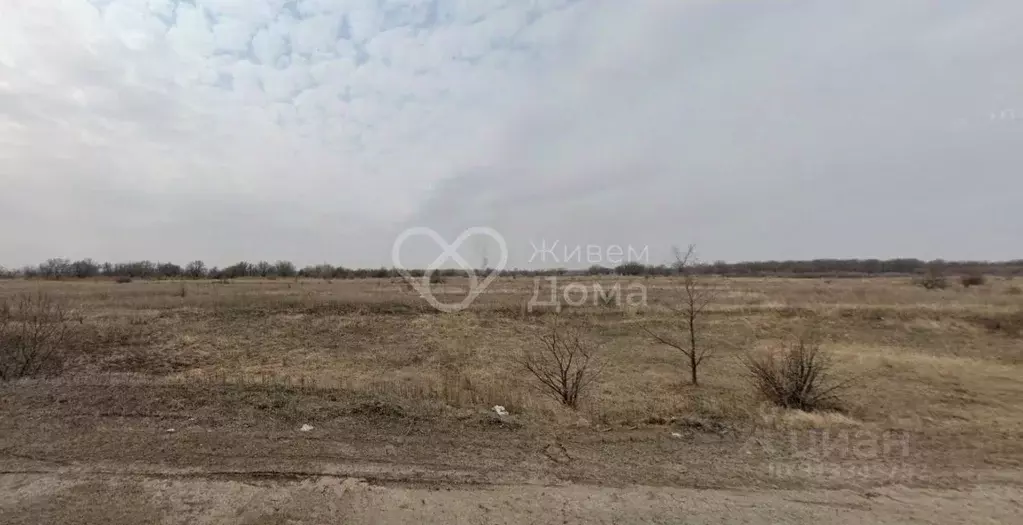 Участок в Волгоградская область, Среднеахтубинский район, Фрунзенское ... - Фото 0