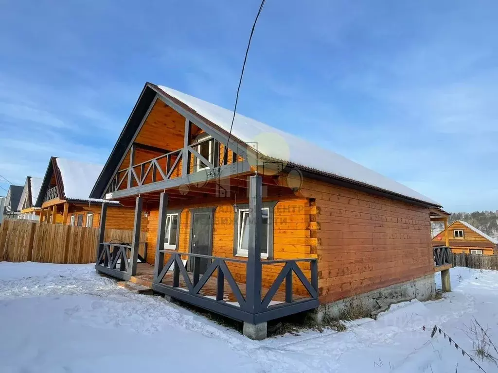 Дом в Иркутская область, Иркутский муниципальный округ, д. Карлук ул. ... - Фото 1