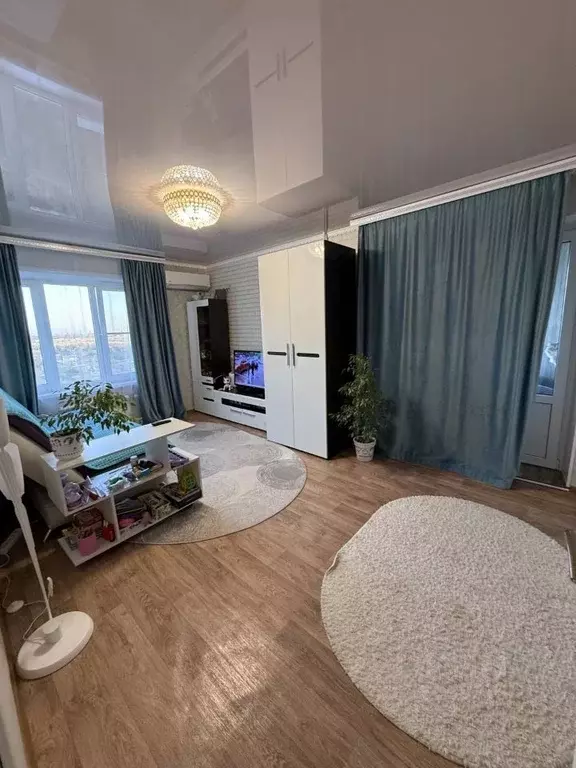 2-к кв. Астраханская область, Астрахань Звездная ул., 61 (51.2 м) - Фото 0