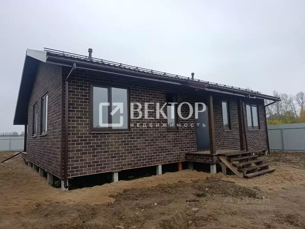 Дом в Ивановская область, Тейково Стачечная ул., 1 (107 м) - Фото 1