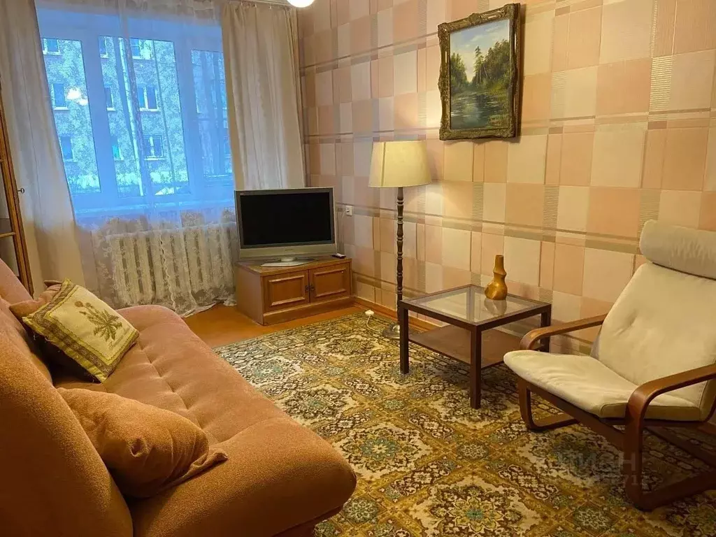 2-к кв. Московская область, Сергиев Посад Клубная ул., 7 (42.4 м) - Фото 1