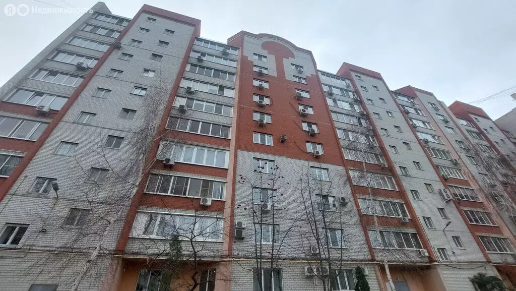 2-комнатная квартира: Саратов, улица имени Е.И. Пугачёва, 72 (58 м) - Фото 0
