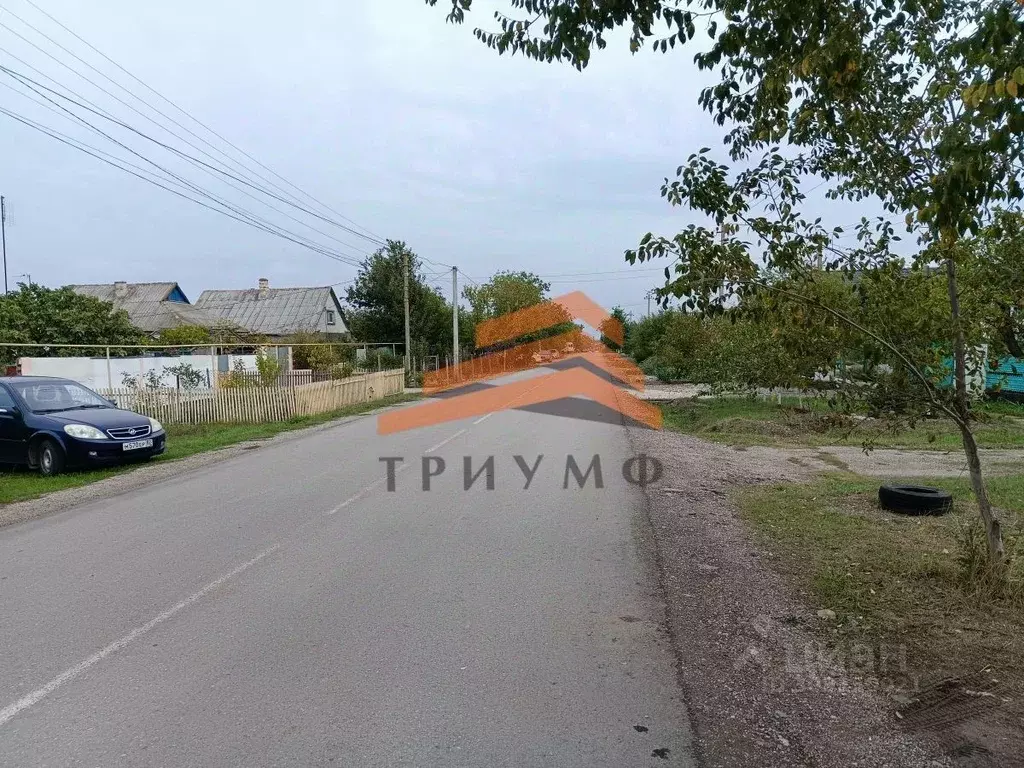 Дом в Крым, Кировское пгт ул. Комарова, 47 (65 м) - Фото 1