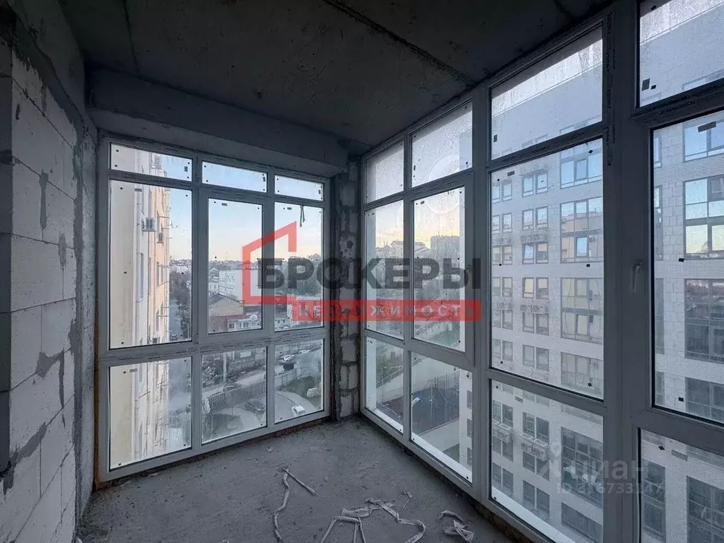 2-к кв. Севастополь ул. Сенявина, 5 (73.9 м) - Фото 0
