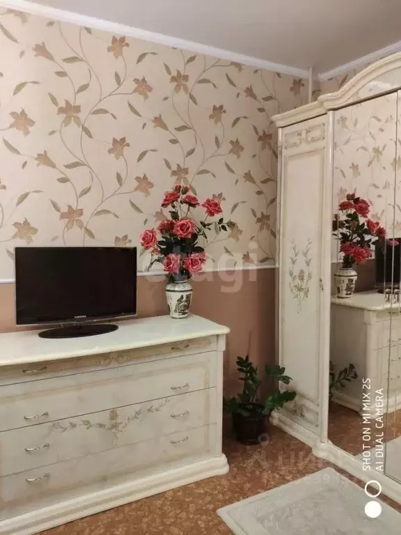 3-к кв. Белгородская область, Белгород ул. Есенина, 36 (74.6 м) - Фото 0
