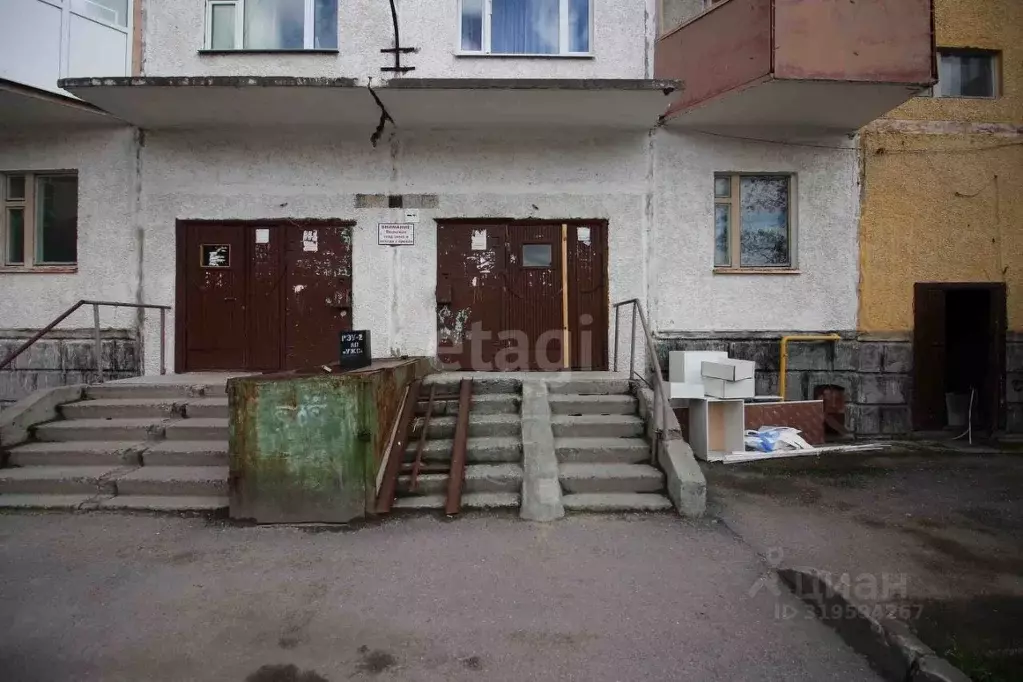Комната Ямало-Ненецкий АО, Новый Уренгой Юбилейный мкр, 2/3 (15.0 м) - Фото 0
