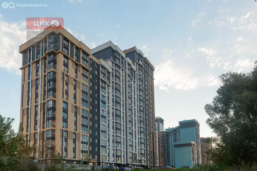 3-комнатная квартира: Рязань, улица Земнухова, 3 (105 м) - Фото 1