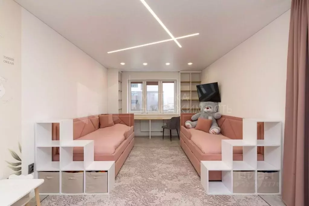 2-к кв. Тюменская область, Тюмень ул. Тальниковая, 1 (74.4 м) - Фото 1