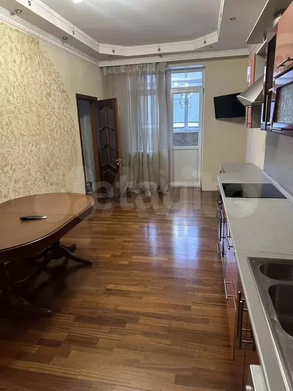 5-к. квартира, 130 м, 2/13 эт. - Фото 1