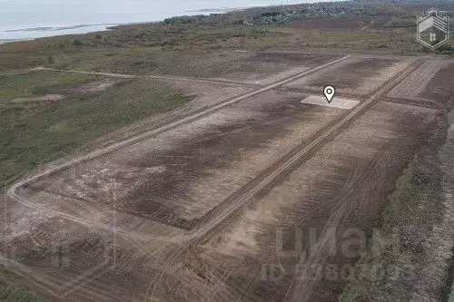 Участок в Новгородская область, Новгородский район, Ракомское с/пос, ... - Фото 0