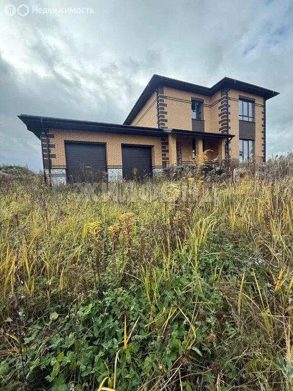 Дом в Мичуринский, улица Андрея Рублёва (240 м) - Фото 1