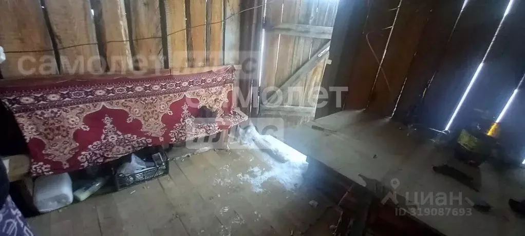 Дом в Свердловская область, Артемовский муниципальный округ, пос. ... - Фото 1
