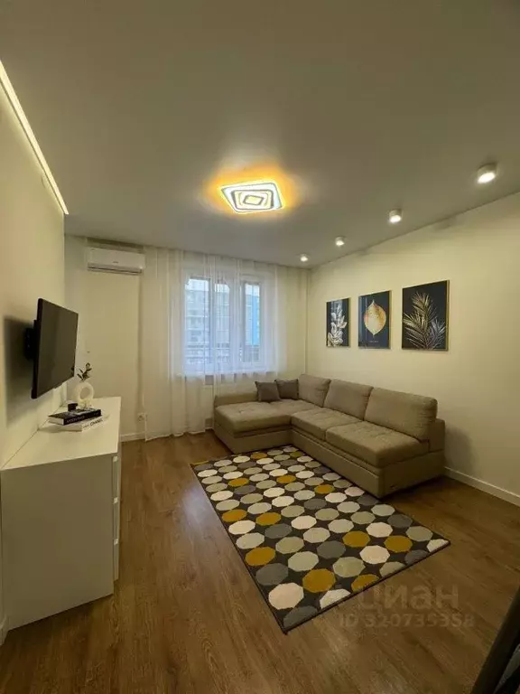 1-к кв. Татарстан, Казань ул. Родины, 24А (39.0 м) - Фото 0