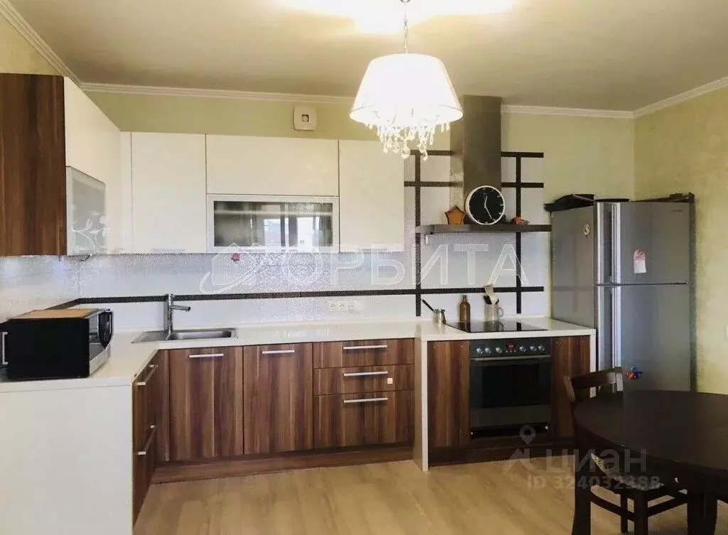 2-к кв. Тюменская область, Тюмень Солнечный проезд, 3 (83.5 м) - Фото 1