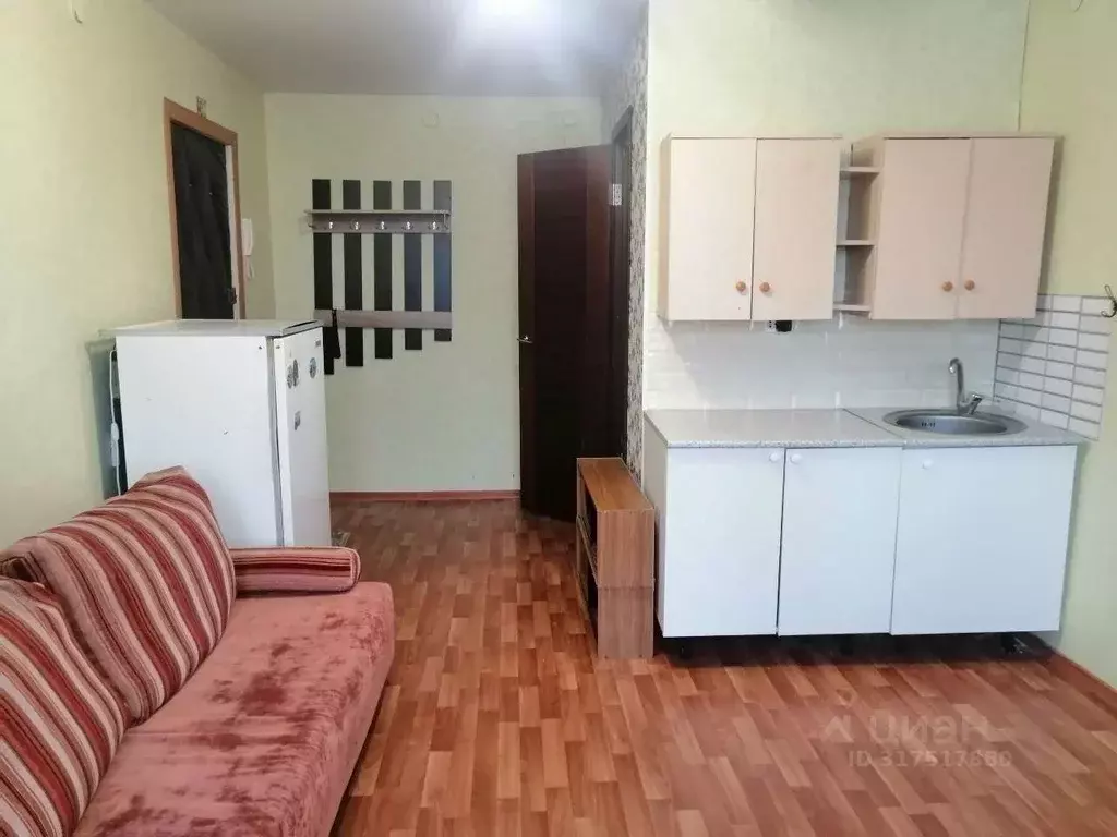 Студия Кировская область, Киров ул. Чернышевского, 8 (19.0 м) - Фото 0