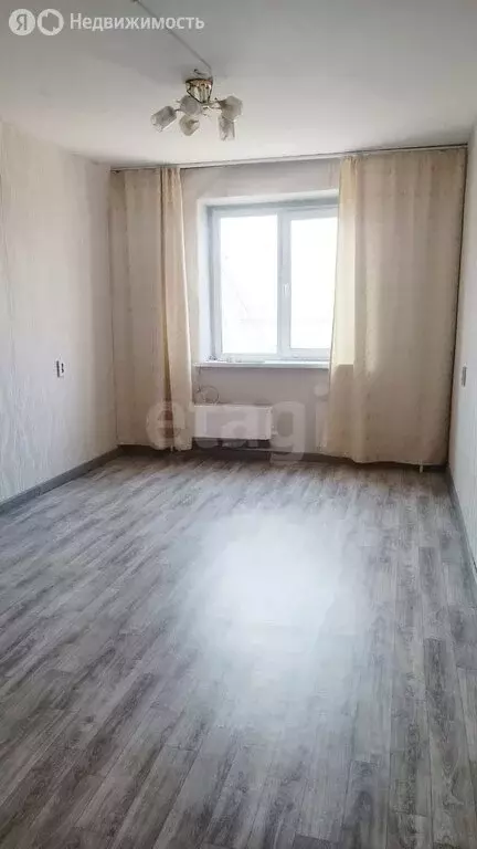 1к в -комнатной квартире (18.1 м) - Фото 1
