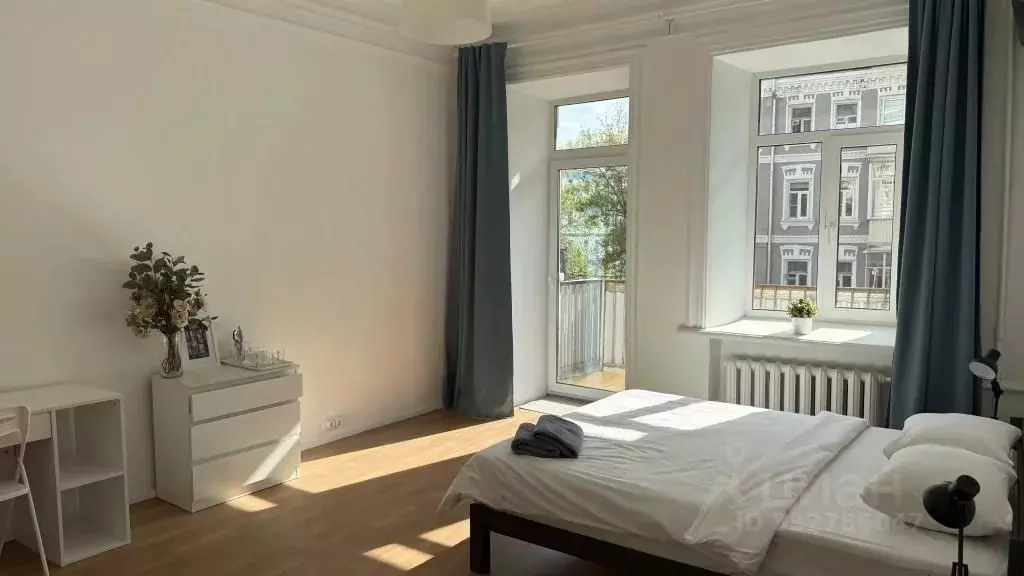 Комната Москва Зубовский проезд, 2К2 (10.0 м) - Фото 1