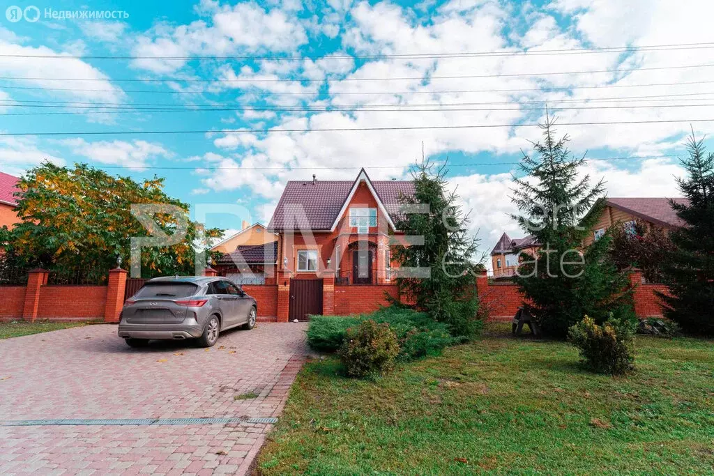 Дом в Омск, улица Хлебникова, 9 (244 м) - Фото 1