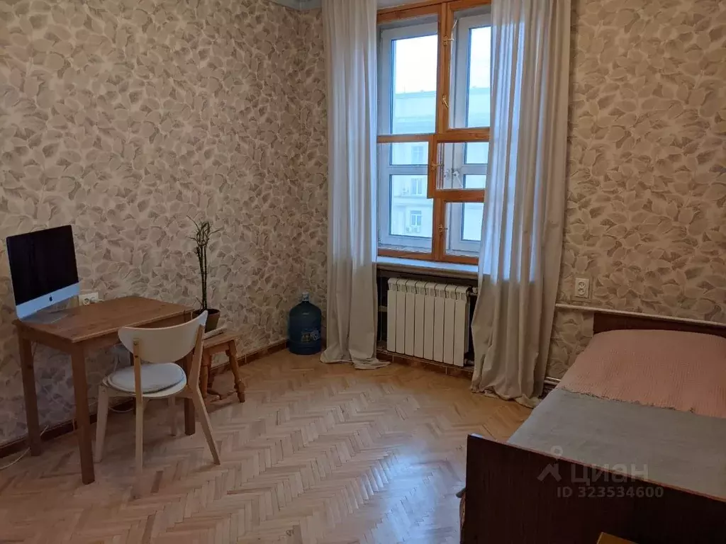 Комната Москва Садовая-Черногрязская ул., 16-18С1 (25.0 м) - Фото 1